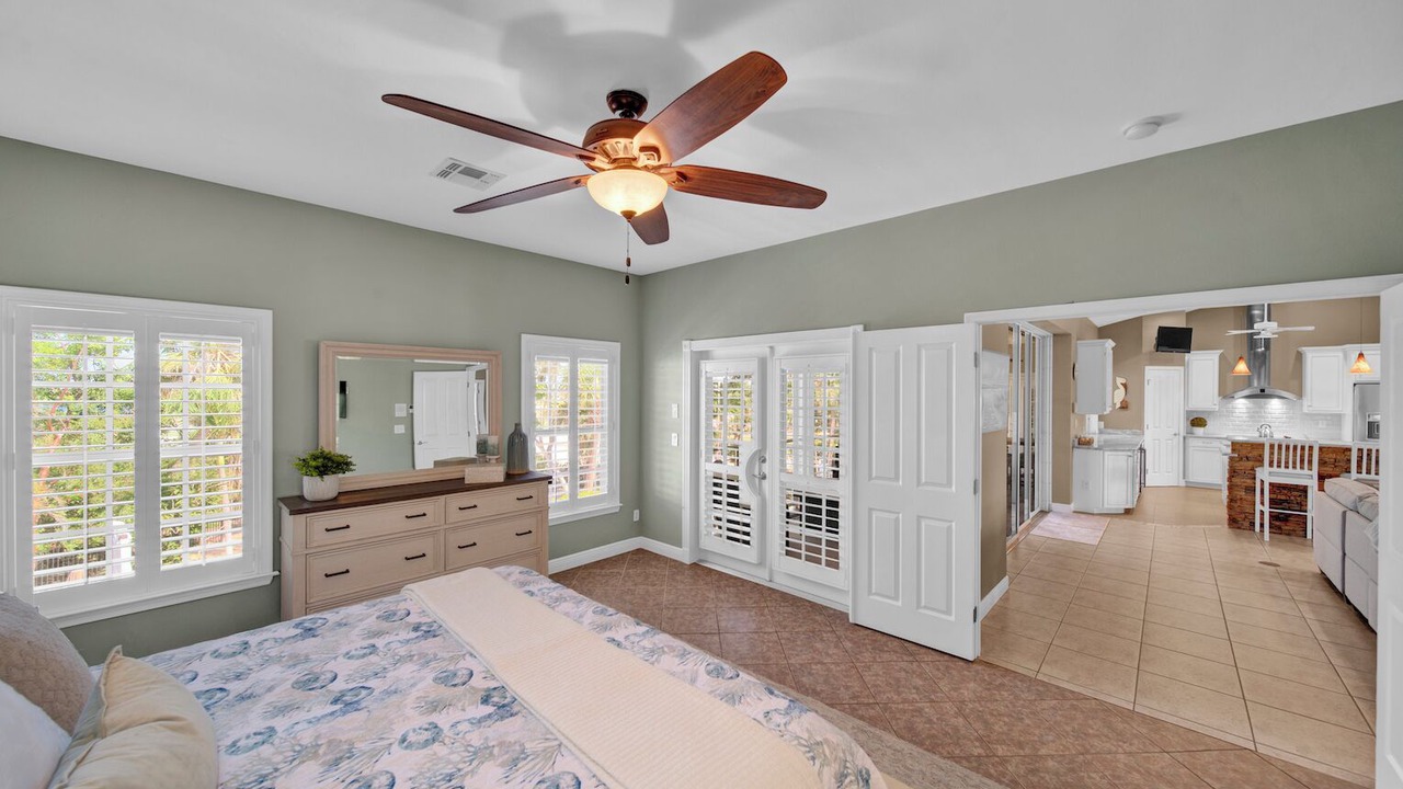 Photo of Bedroom in Beachview Country Club Estates