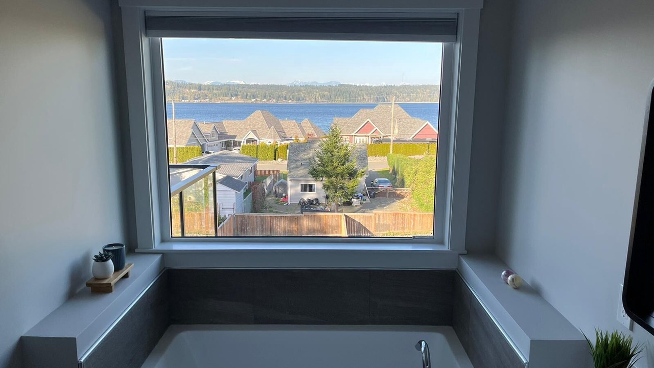 Photo of Bathroom in Campbell River