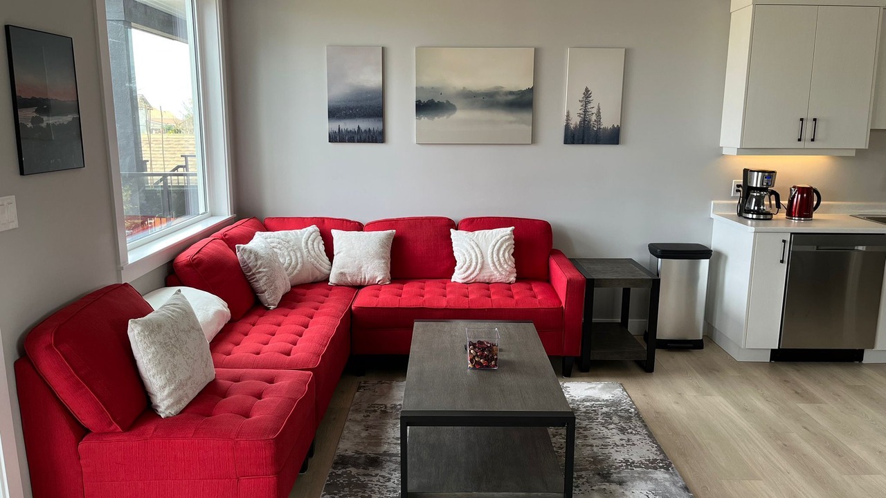 Photo of Livingroom in Campbell River