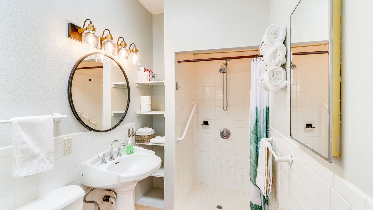 Photo of Bathroom in Eleven Mile Corner