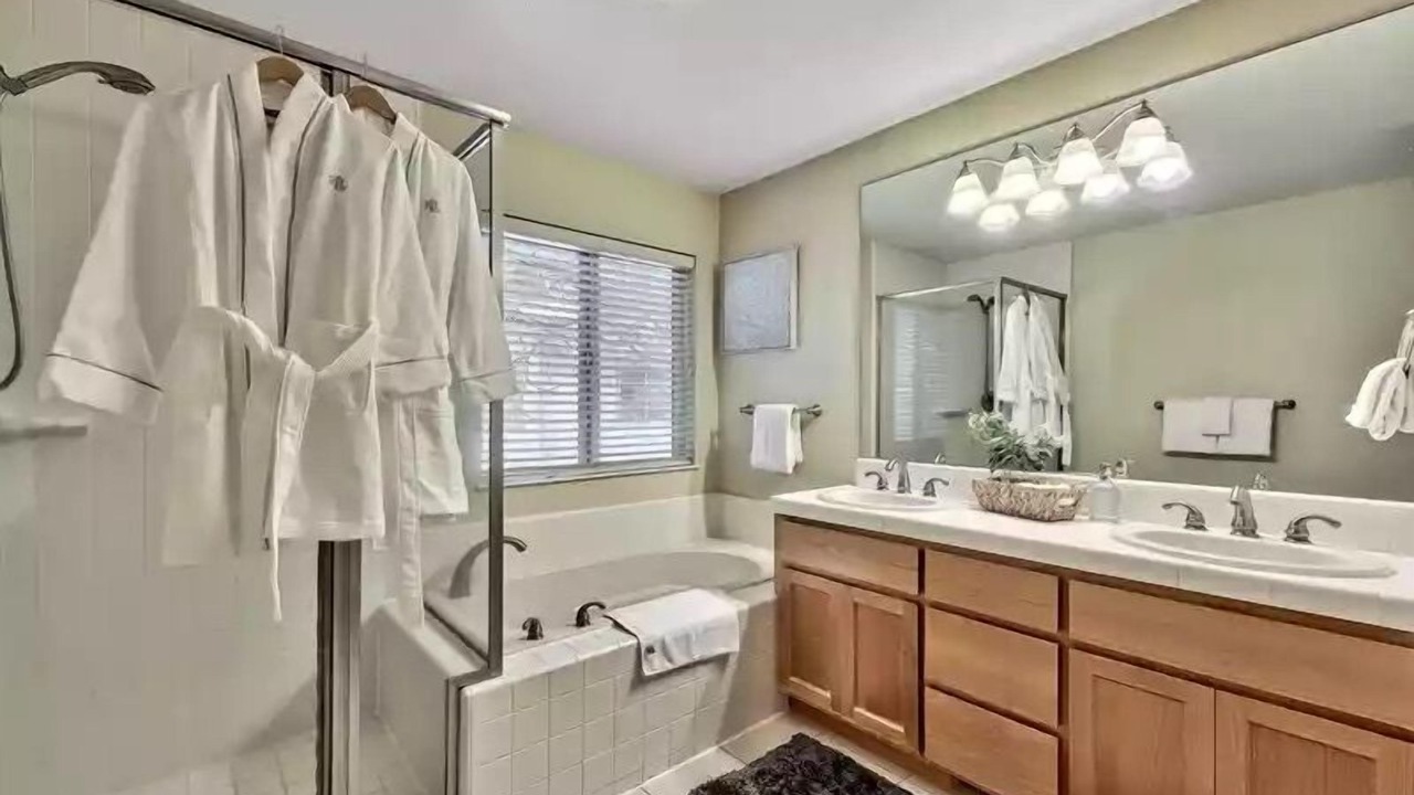 Photo of Bathroom in Montgomery Estates