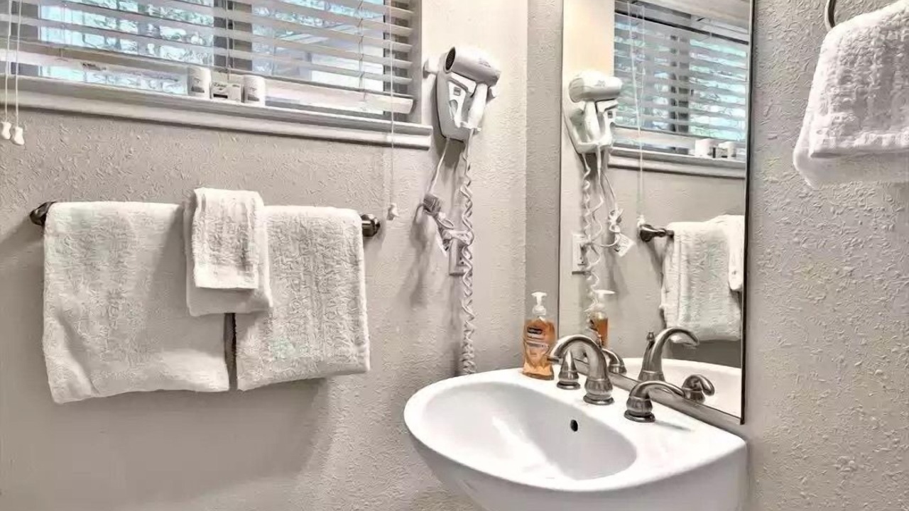 Photo of Bathroom in Montgomery Estates