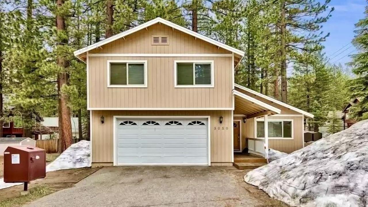 Photo of Outdoor in Montgomery Estates