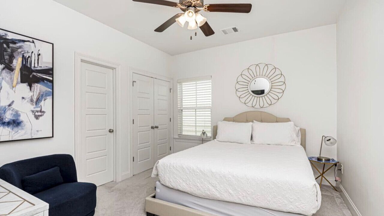Photo of Bedroom in Highlands - Perkins