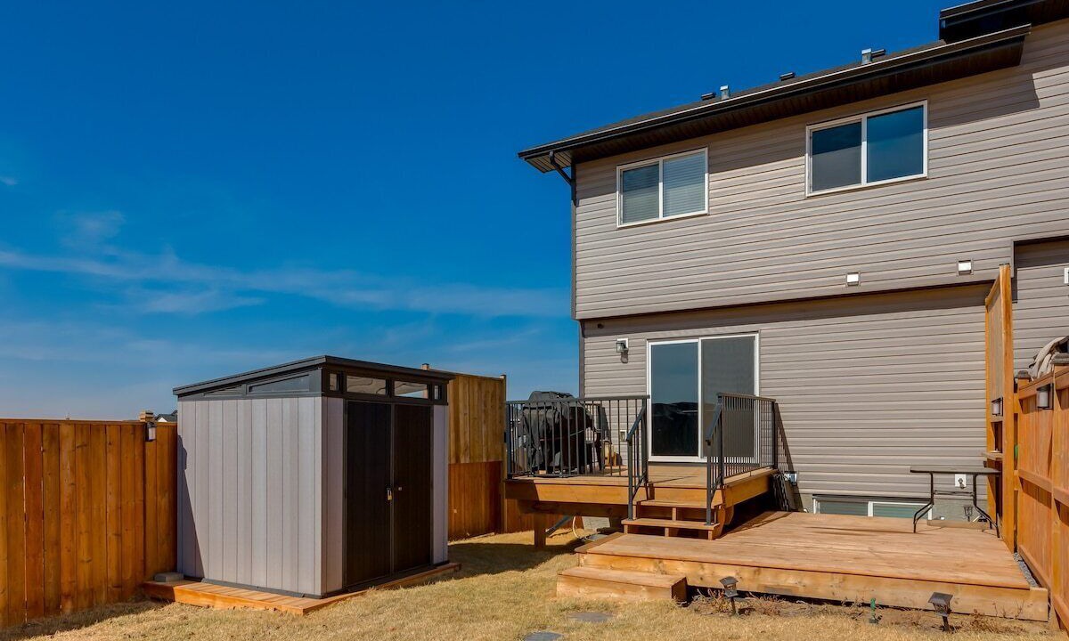 Photo of Patio Balcony in Sylvan Lake