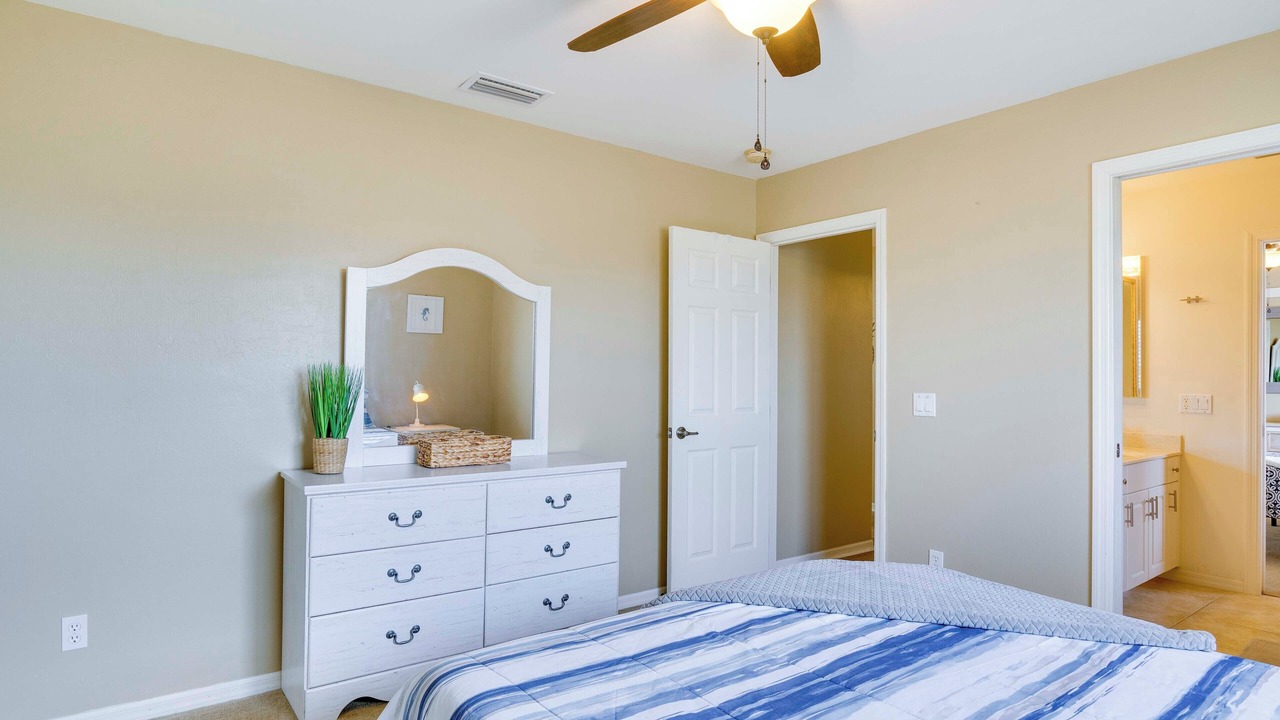 Photo of Bedroom in Mariner