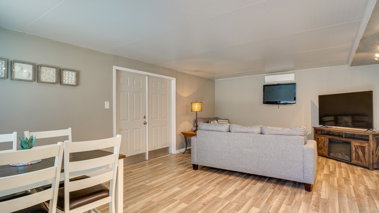 Photo of Bedroom in Mariner