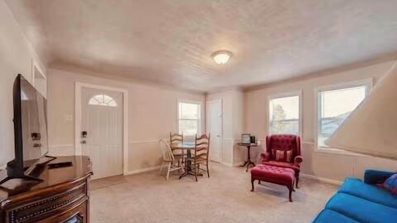 Photo of Bedroom in Rolla