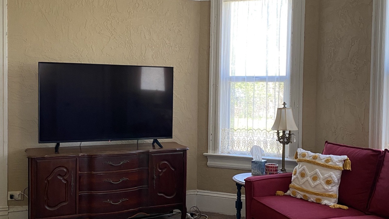Photo of Livingroom in Ironton