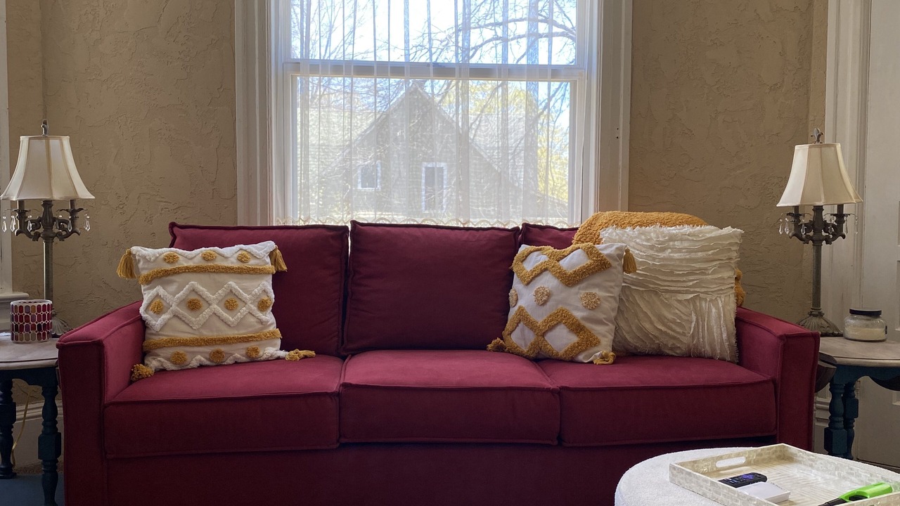 Photo of Livingroom in Ironton
