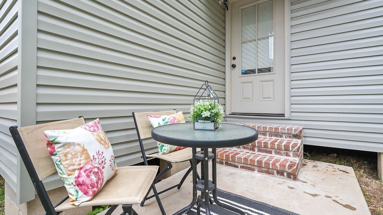 Photo of Outdoor in Highlands - Perkins