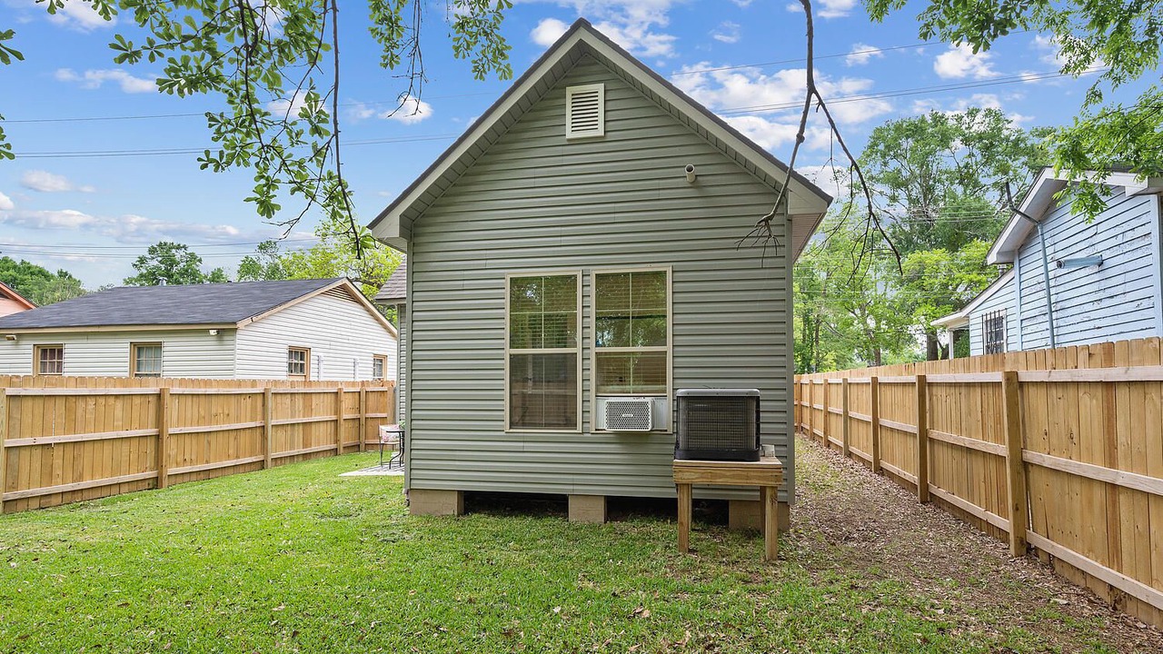 Photo of Outdoor in Highlands - Perkins