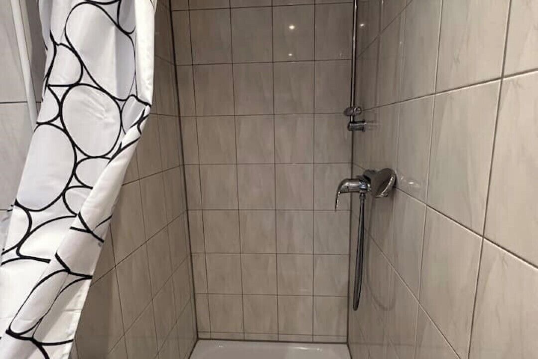 Photo of Bathroom in Neuehrenfeld