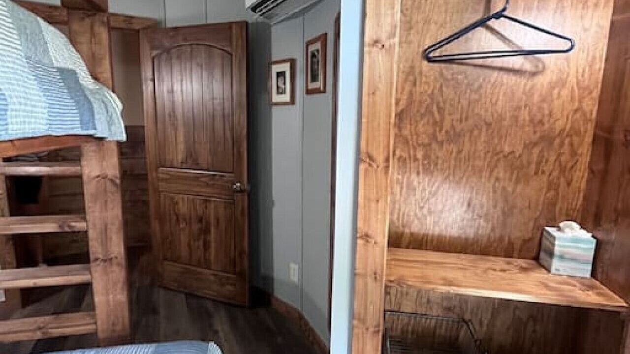 Photo of Bedroom in Elmdale