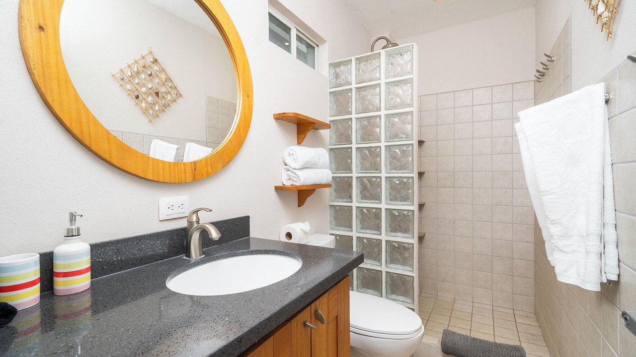 Photo of Bathroom in Potrero