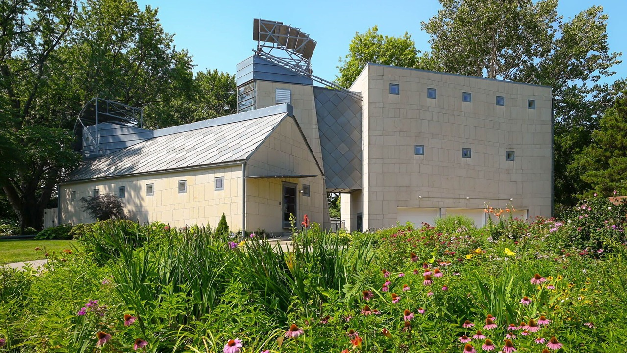 Photo of Outdoor in Lawrence