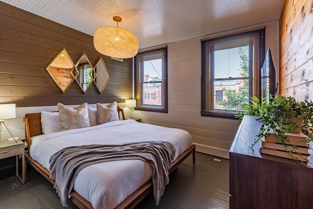 Photo of Bedroom in South Side Flats