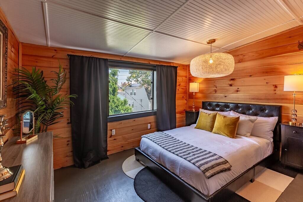 Photo of Bedroom in South Side Flats