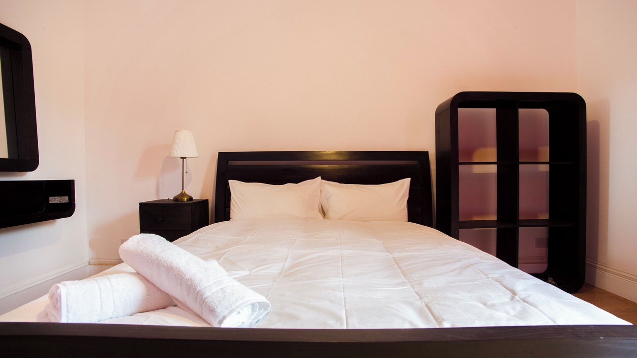 Photo of Bedroom in Newington