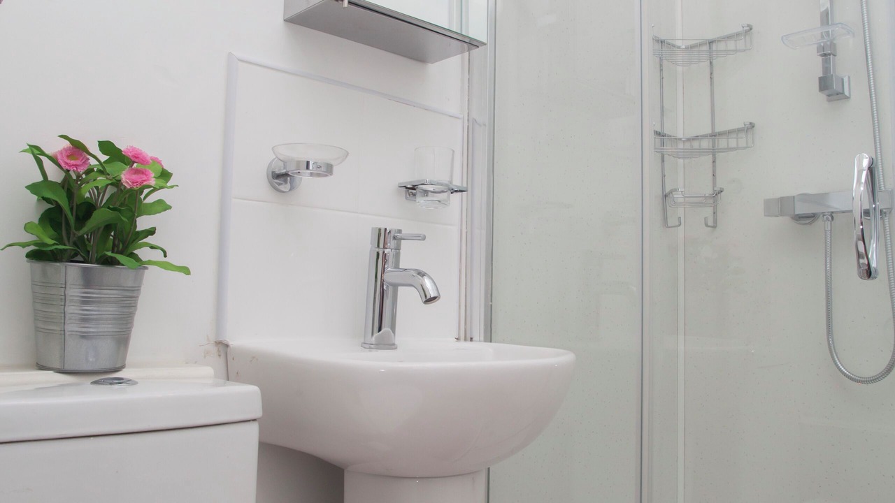 Photo of Bathroom in Newington
