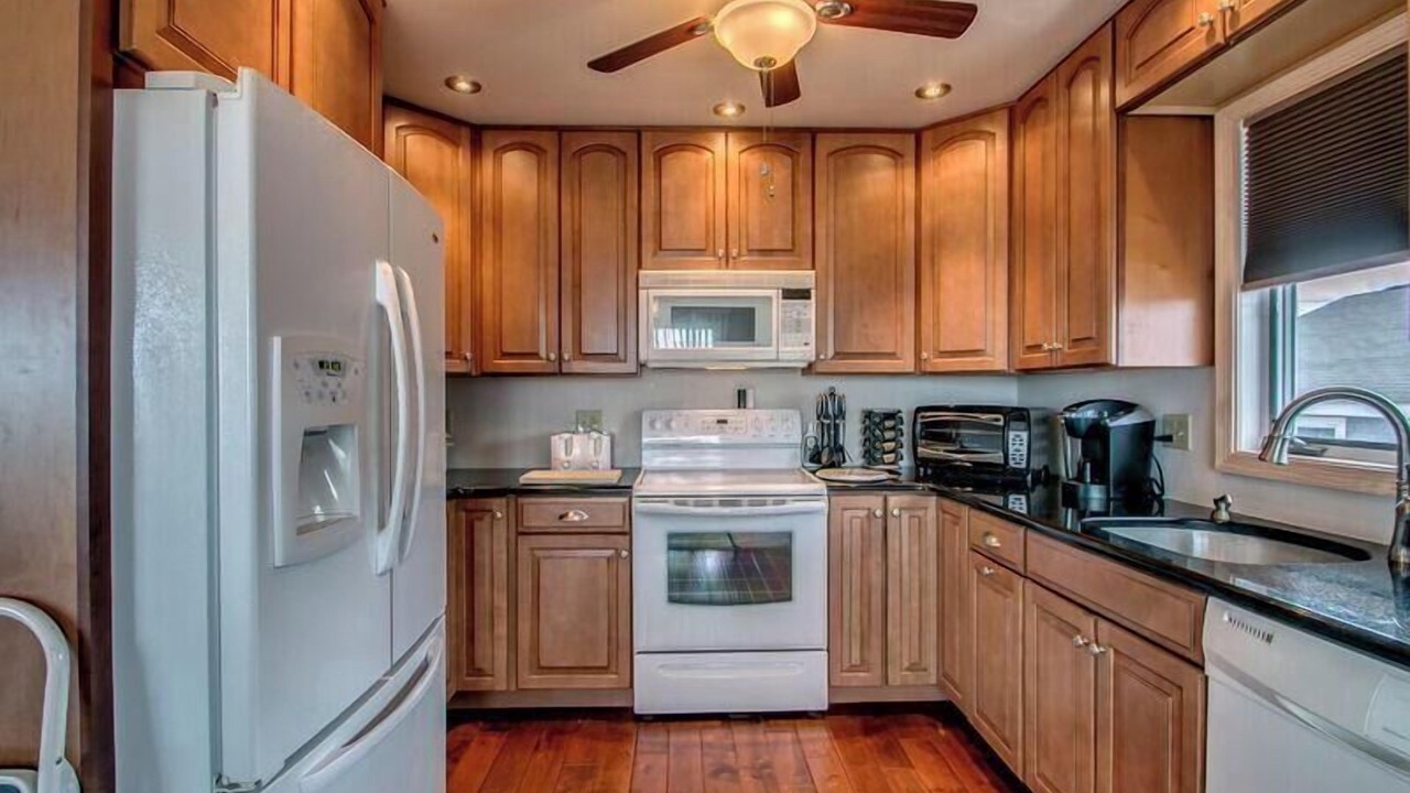 Photo of Kitchen in Cape May Court House
