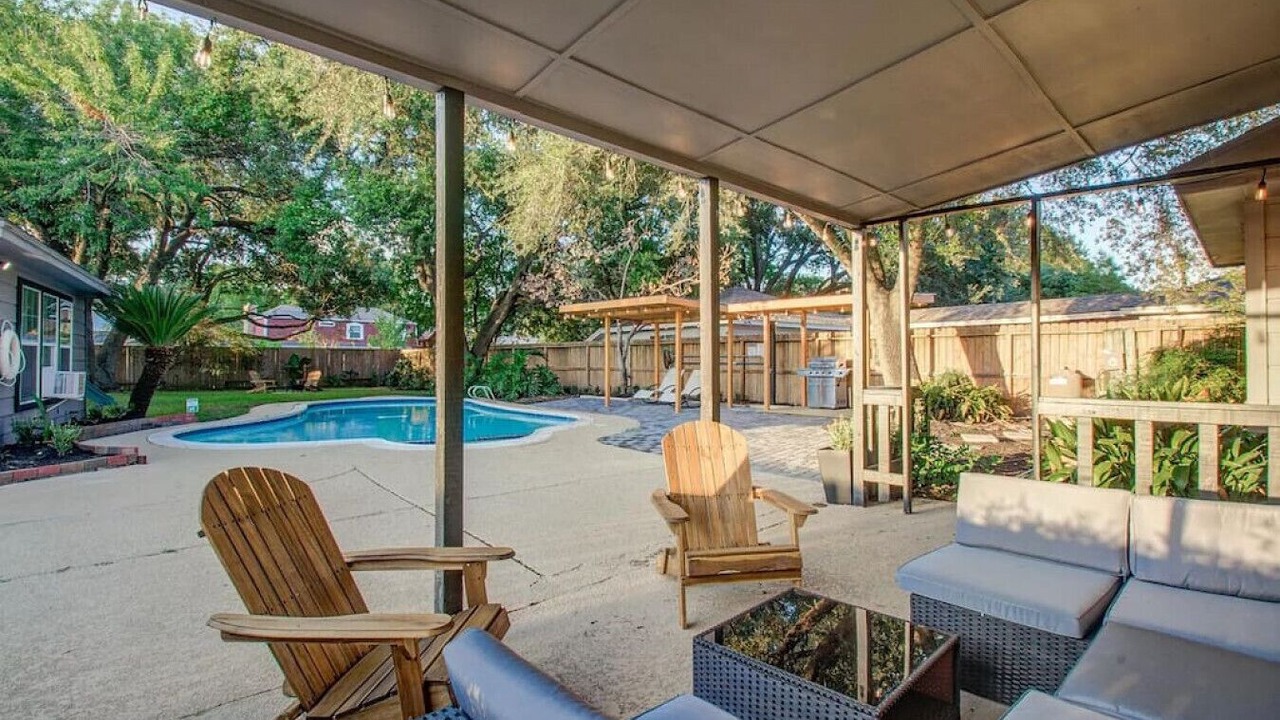Photo of Patio Balcony in Jersey Village