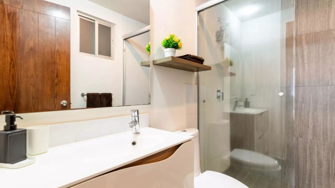 Photo of Bathroom in Del Valle