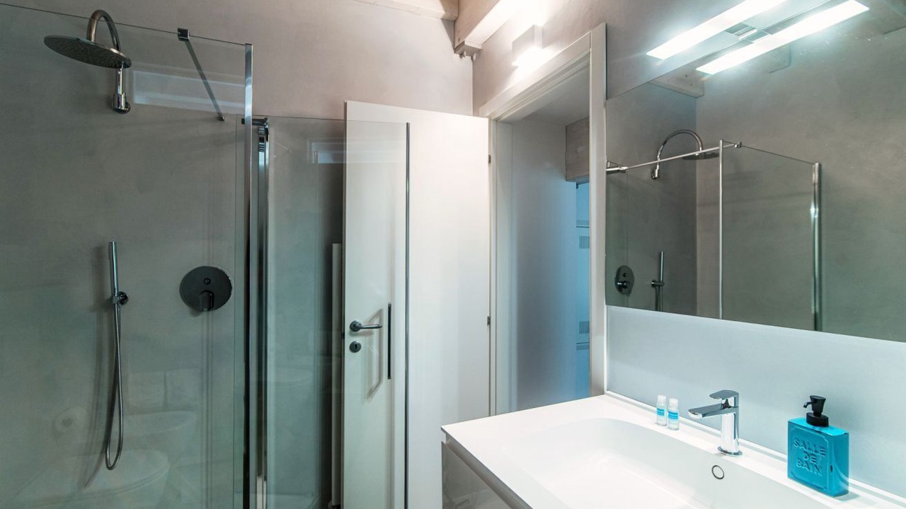 Photo of Bathroom in Morcote