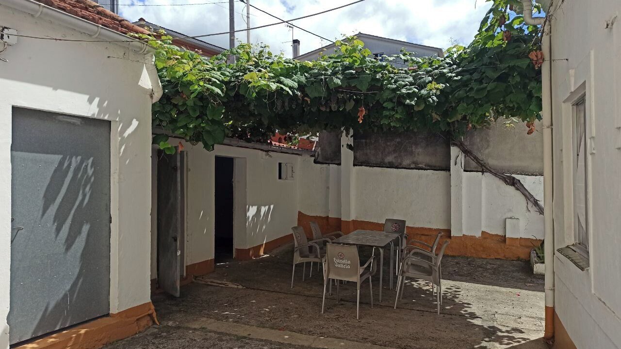 Photo of Outdoor in Mino