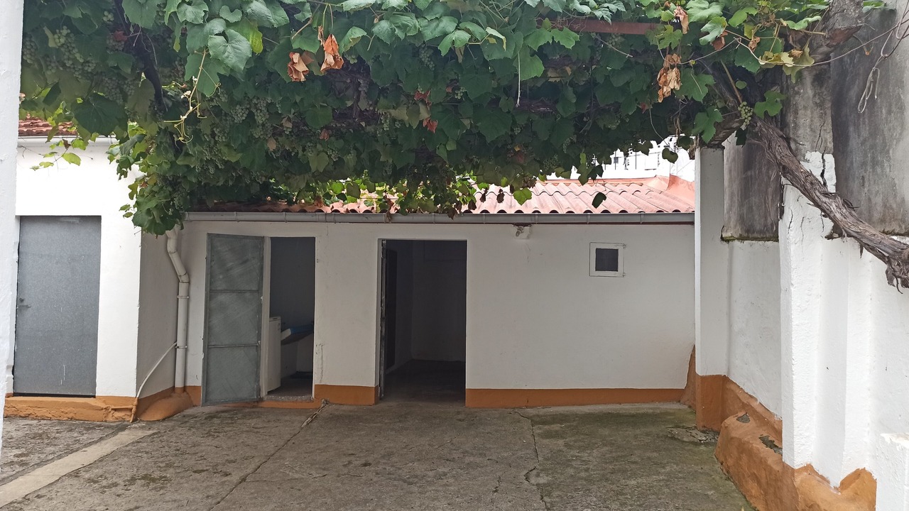 Photo of Outdoor in Mino