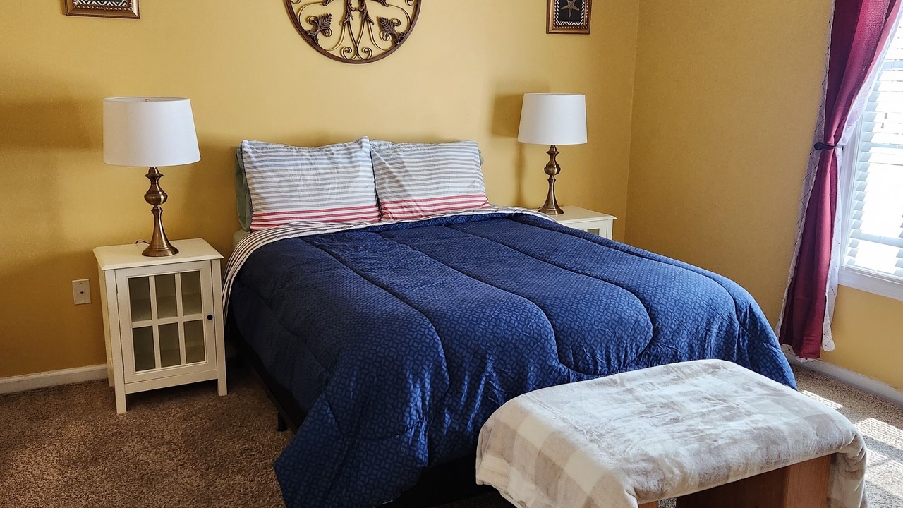 Photo of Bedroom in Surfside Beach