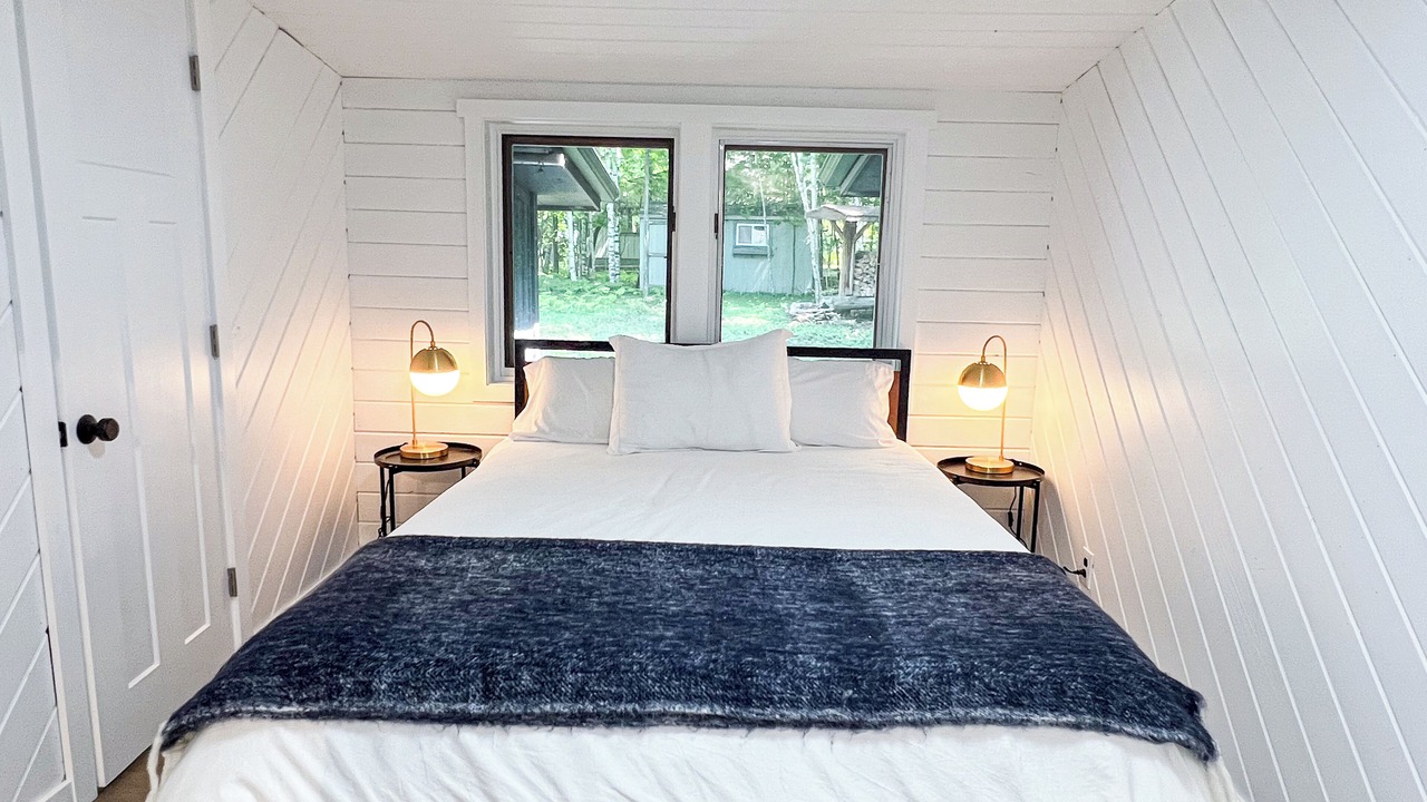 Photo of Bedroom in Harbor Springs