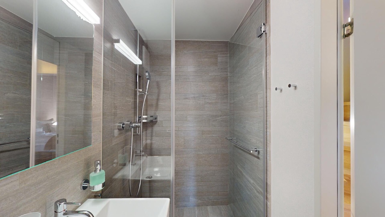 Photo of Bathroom in Lenz