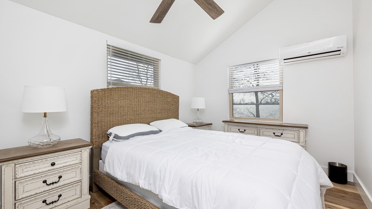 Photo of Bedroom in Saint Johns