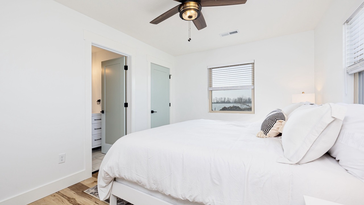 Photo of Bedroom in Saint Johns