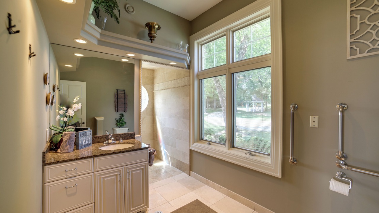 Photo of Bathroom in Horton