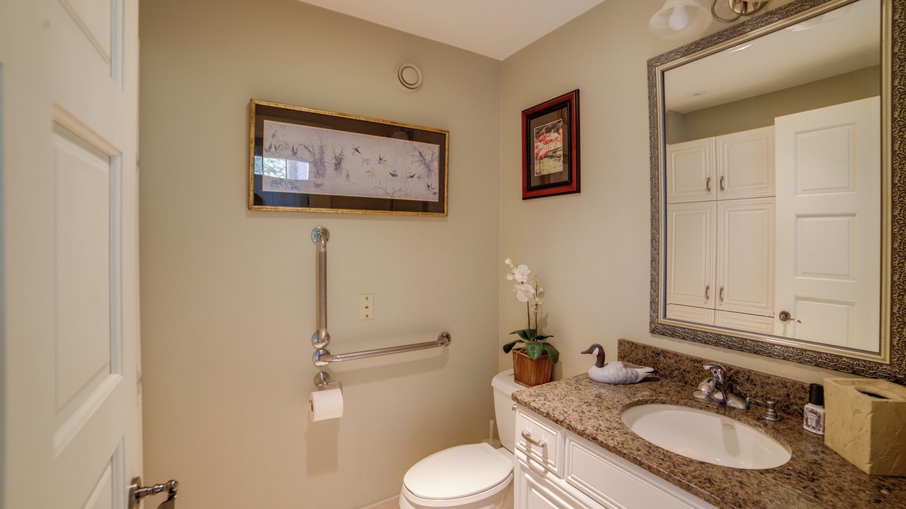 Photo of Bathroom in Horton