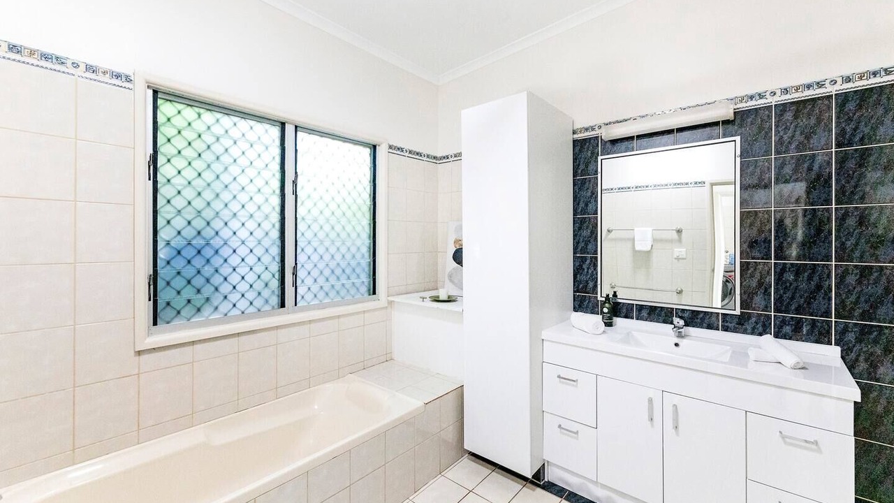 Photo of Bathroom in Brinkin