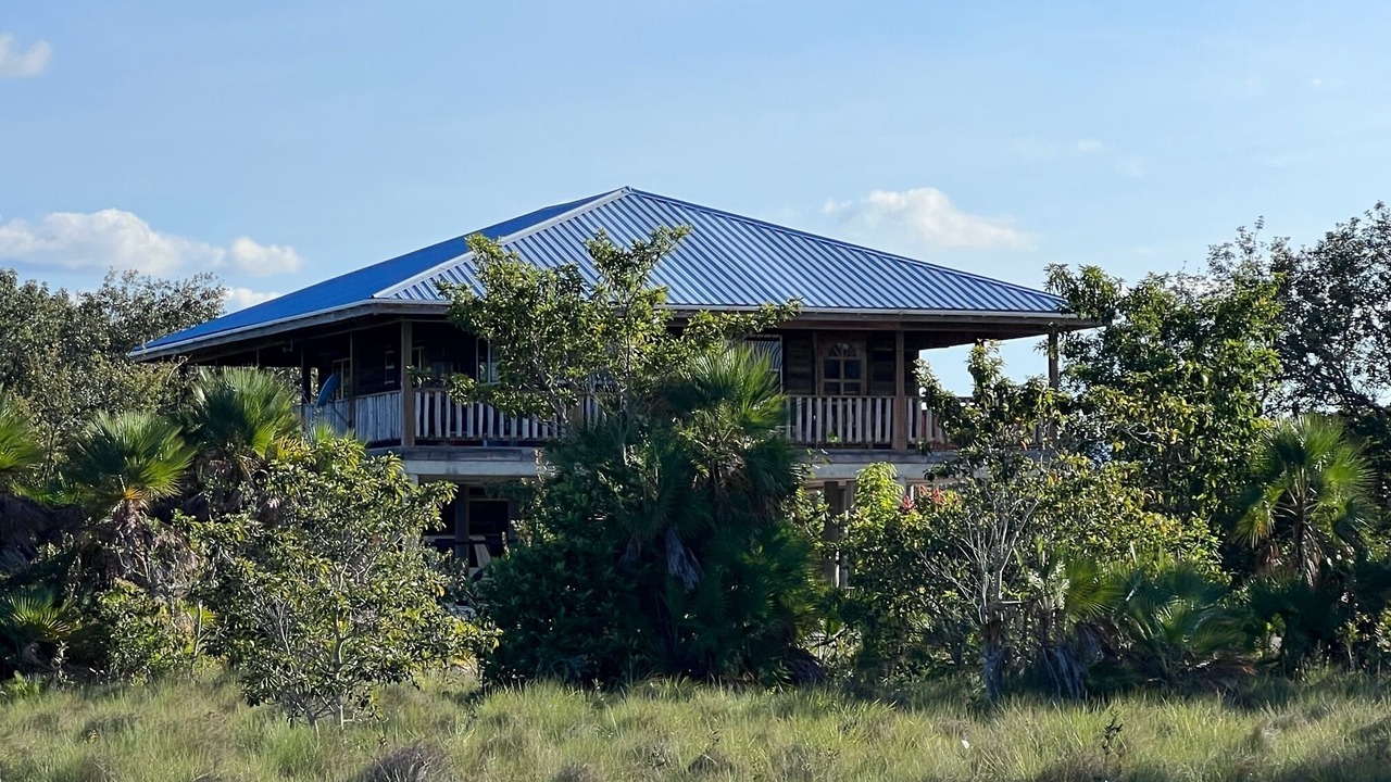 Photo of Outdoor in Gales Point