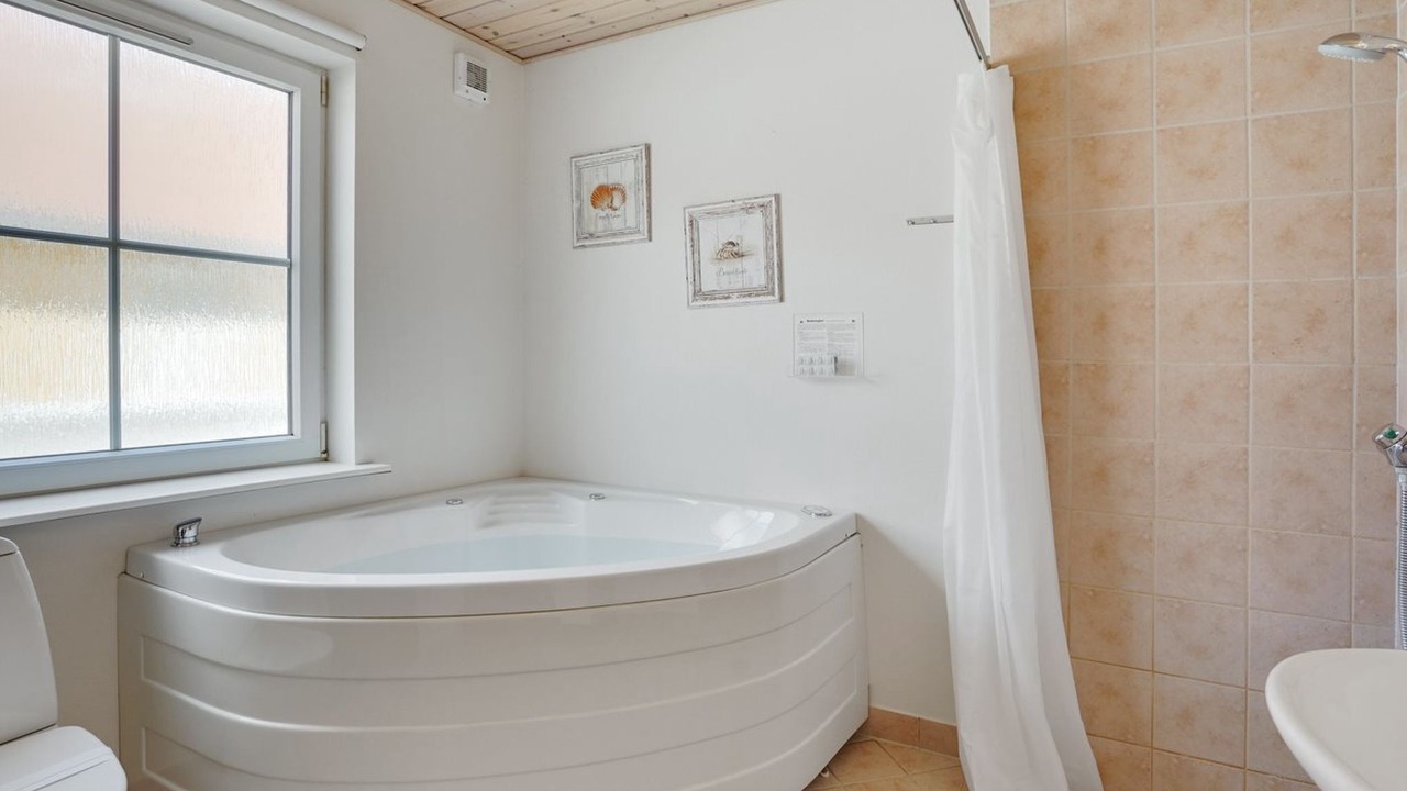 Photo of Bathroom in Grasten