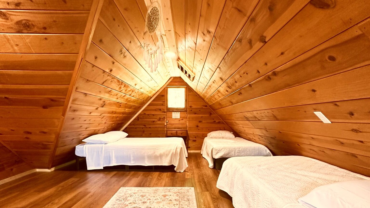 Photo of Bedroom in Bass Lake