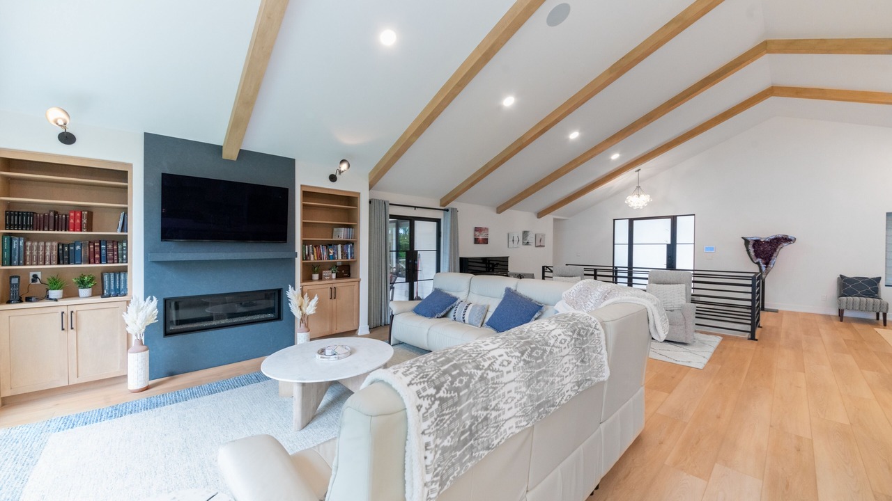 Photo of Livingroom in Lake Michigan Beach