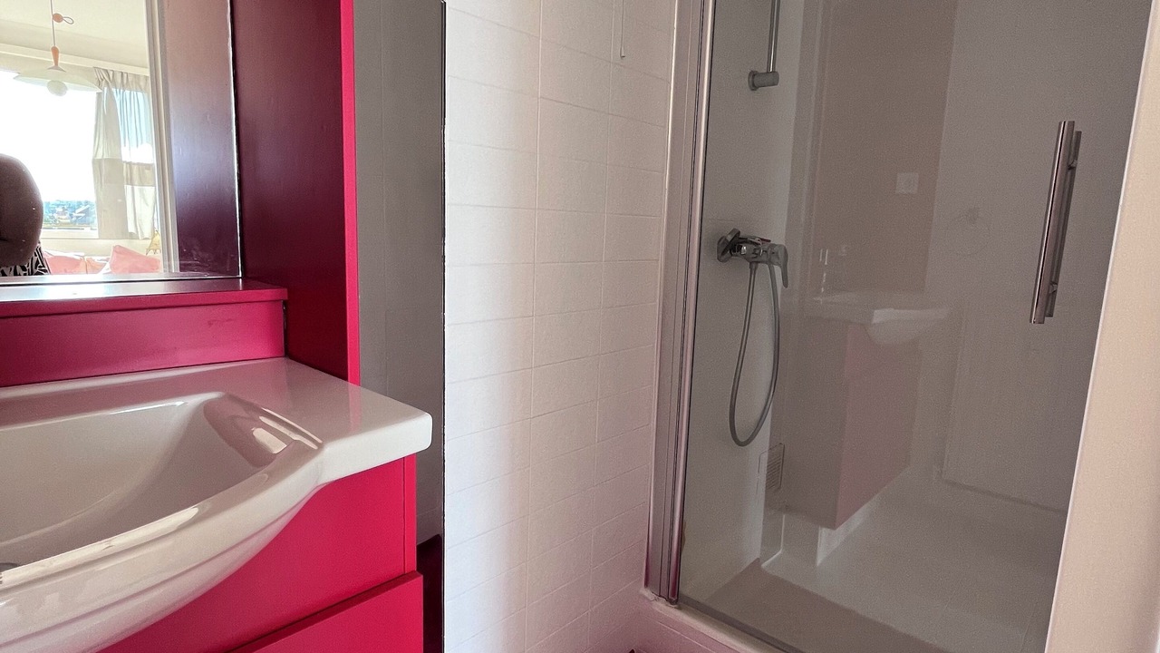 Photo of Bathroom in Ixelles
