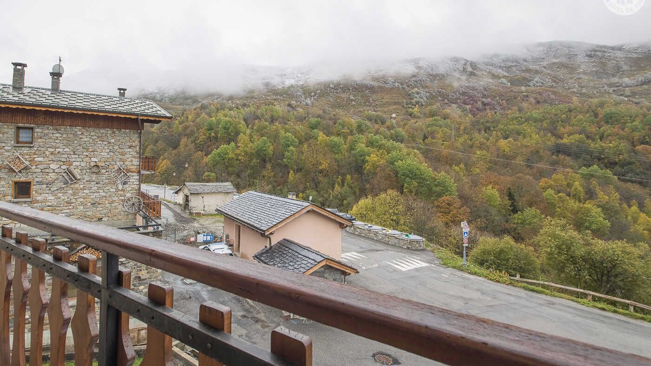 Photo of Outdoor in Praranger