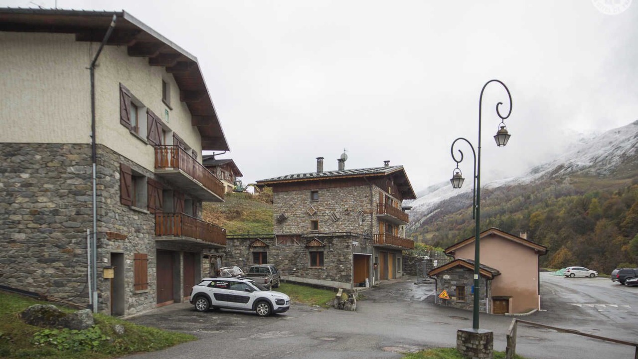 Photo of Outdoor in Praranger