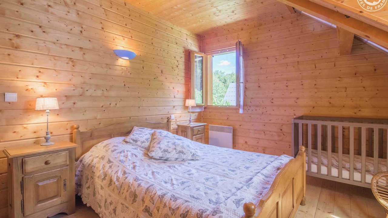 Photo of Bedroom in Entremont-le-Vieux