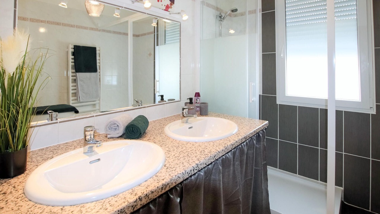 Photo of Bathroom in Eyguians