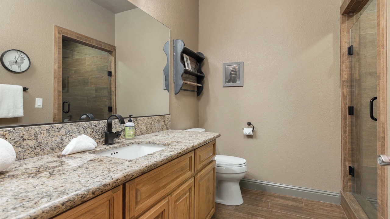 Photo of Bathroom in Granite Ridge