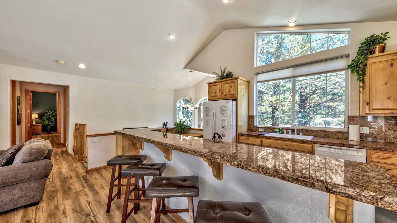 Photo of Kitchen in North Upper Truckee