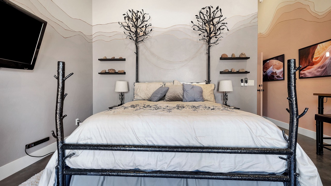 Photo of Bedroom in Virgin